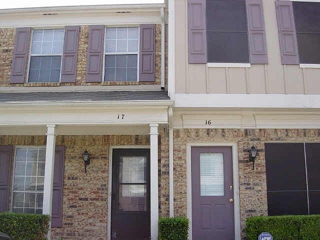 1st image of 633 Carriagehouse Ln APT 7