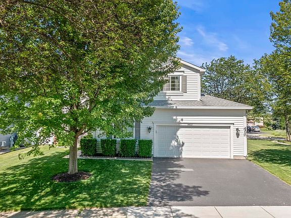2nd image of 1477 Vineyard Dr