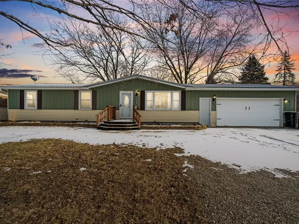 317 Terrace Lane Dr, Montezuma, IA 50171