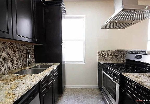 3rd image of 2846 38th St APT 1