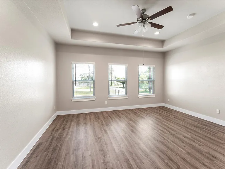 7703 Rainbow Close Ln — Photo 24