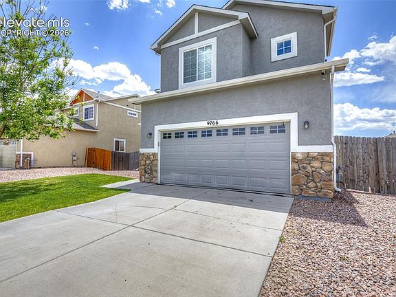 2nd image of 9766 Desert Lily Cir