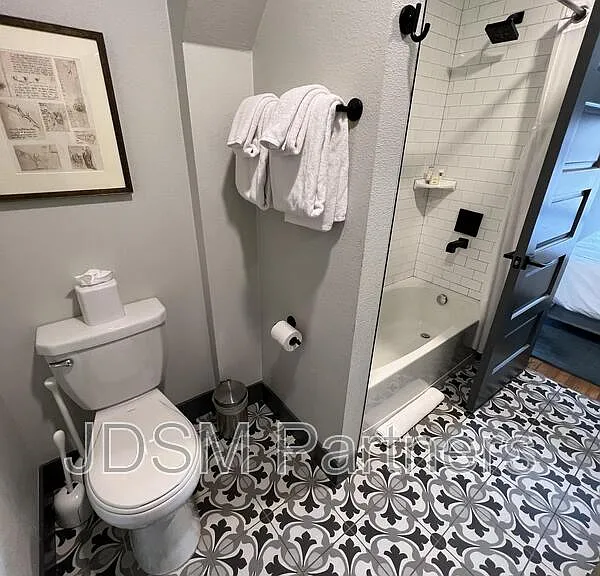 630 E 16th Ave #202 — Photo 14