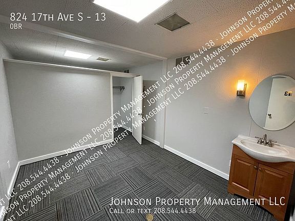 5th image of 824 17th Ave S #13