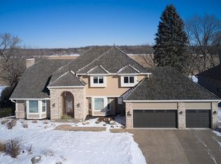 11472 Mount Curve Rd, Eden Prairie, MN 55347