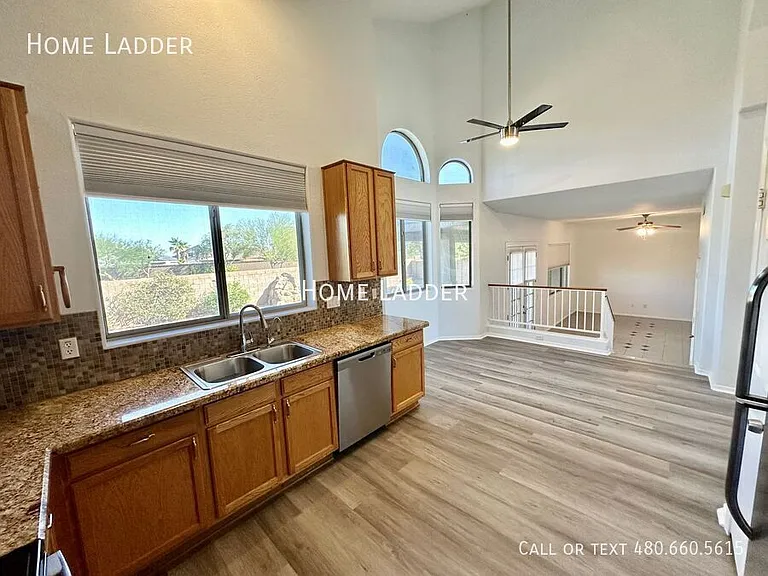 13201 W Rimrock St — Photo 9