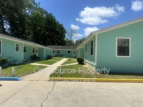 915 W Clark St #F Photo 1