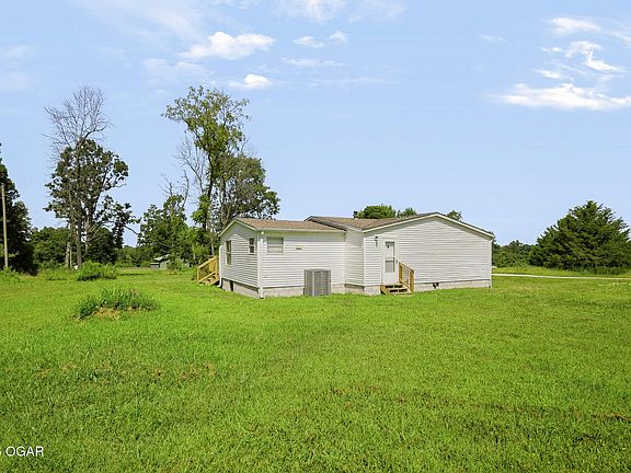 4th image of 11943 Opal Ln