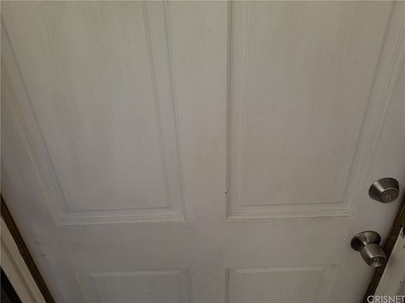 3rd image of 912 E California Ave