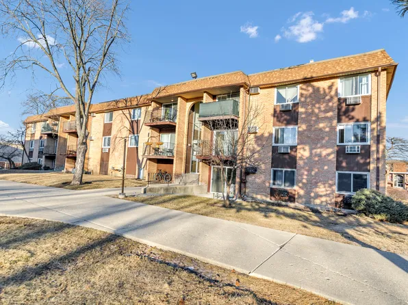 1180 Meadow Ln #6-306, Hoffman Estates, IL 60169