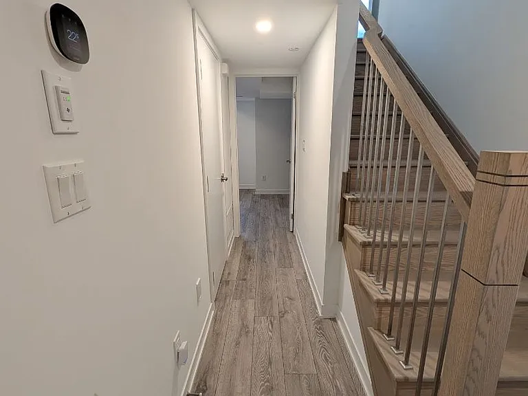 3-70 Green Gardens Blvd #3 — Photo 6
