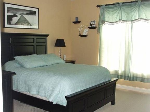 Owner's bedroom