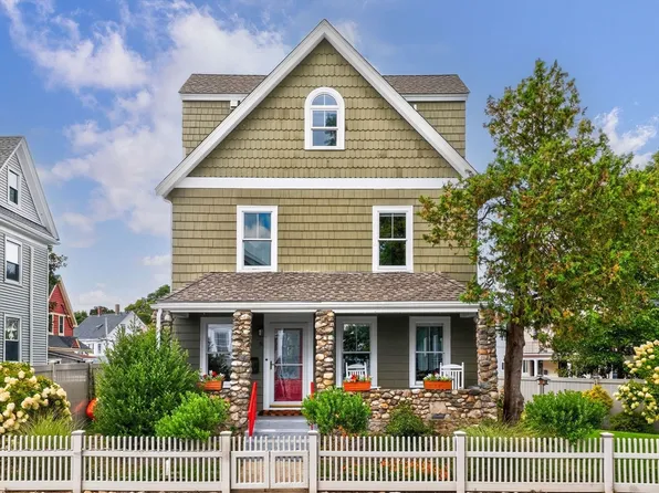 5 Lyman Ave, Medford, MA 02155