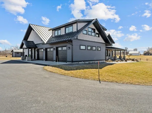 61 Lakewood Drive, Swanton, VT 05488
