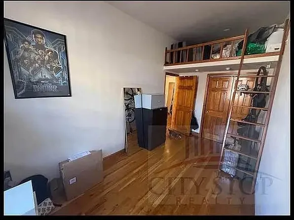 49 West 74th Street image 11 of 14