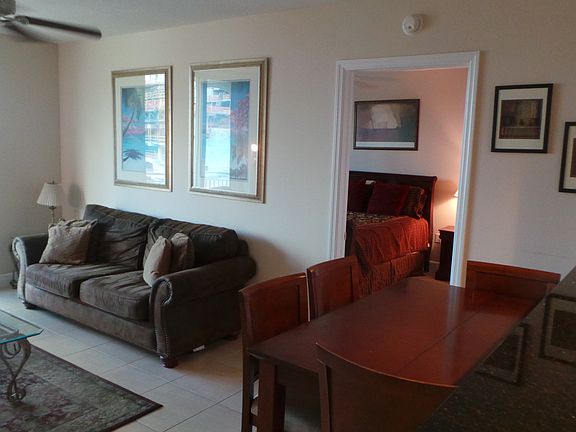 3rd image of 610 Clematis St APT 730