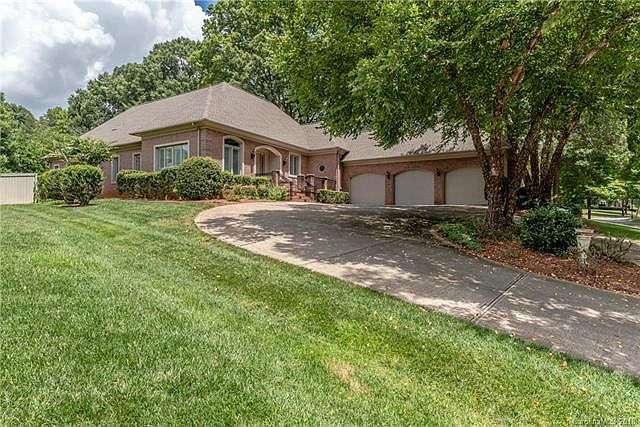 1st image of 6521 Cedar Croft Dr