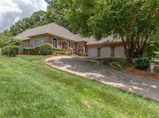 6521 Cedar Croft Dr, Charlotte, NC 28270