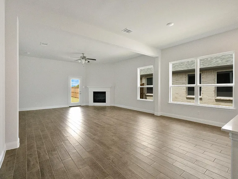 603 Parrino Pkwy — Photo 22