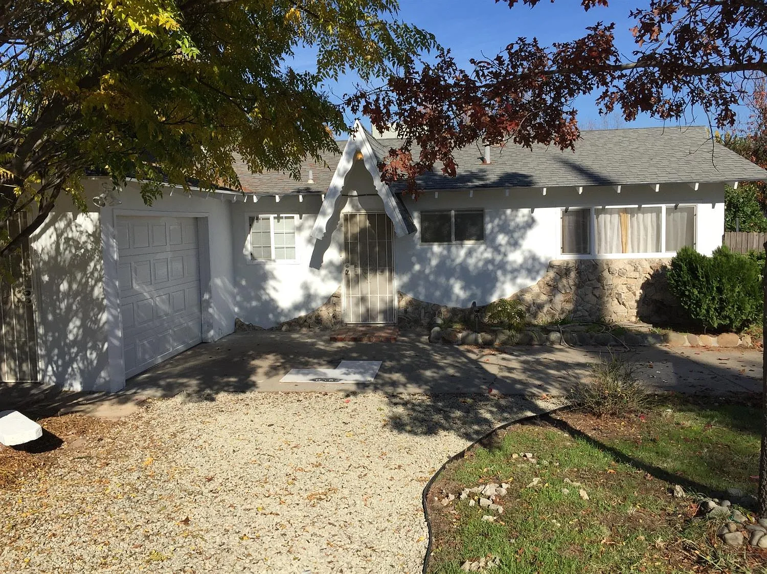 8201 Tanoak Way photo 1