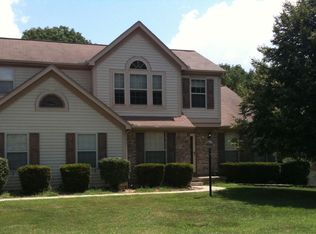 1505 Thornberry Rd, Amelia, OH 45102