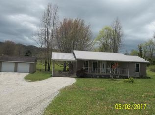 103 Angels Ln, Oliver Springs, TN 37840