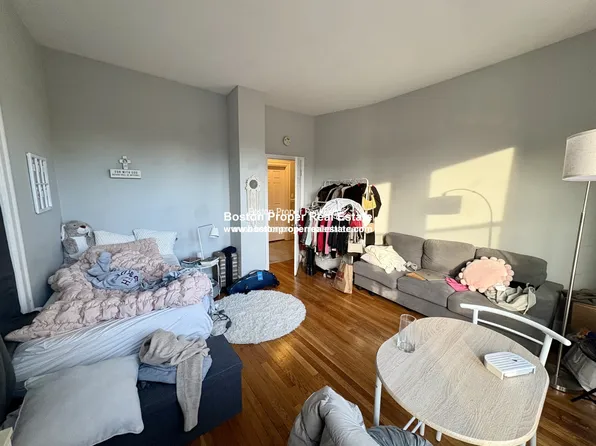 384 Commonwealth Ave, Boston, MA
