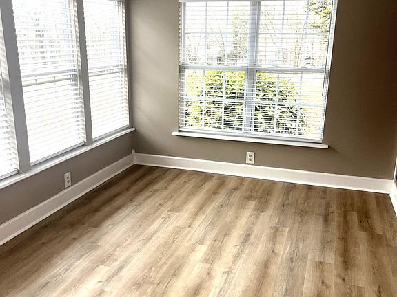 2nd image of 3964 Bittle Rd