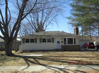 2010 Helene Pkwy, Madison, WI 53711