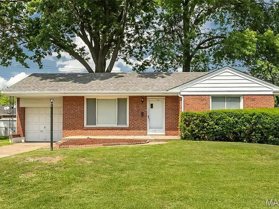 1225 Newark Dr