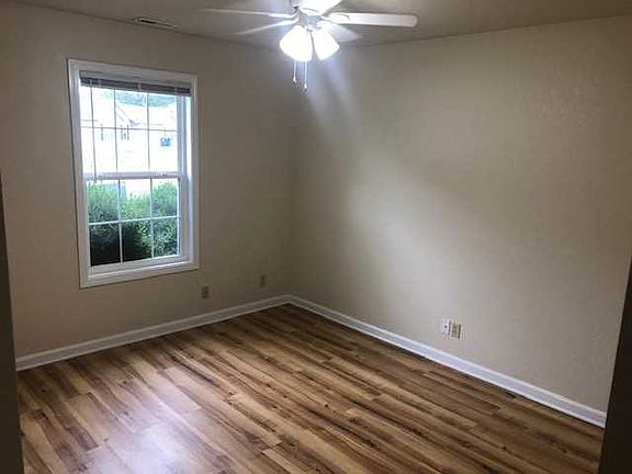 4th image of 6810 Boston Dr #6810