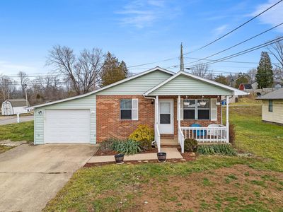 8 Cedar Dr, Barboursville, WV, 25504