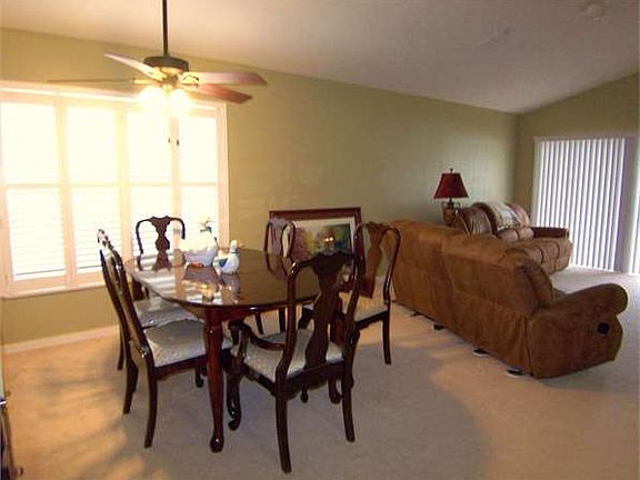 5th image of 509 Winthrop Pl
