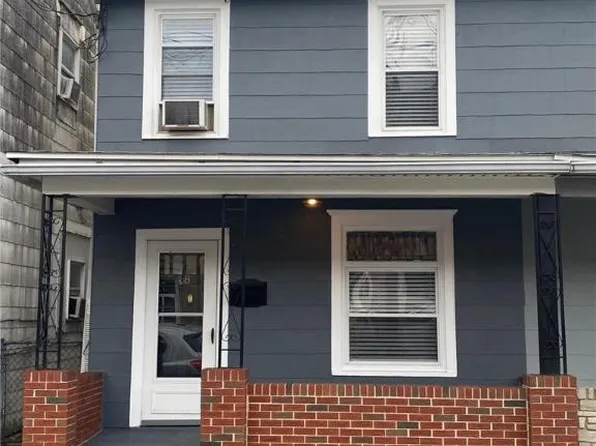 68 W Catawissa St, Nesquehoning, PA 18240