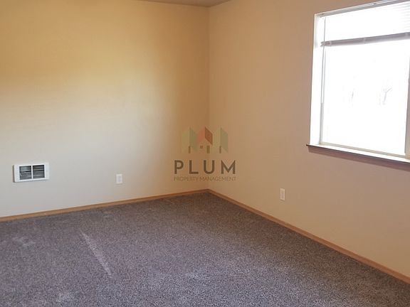 4th image of 1520 Cooley St APT 12