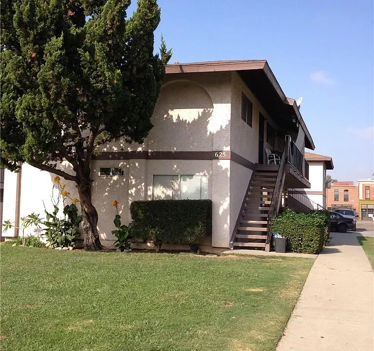625 N Alameda Ave #A
