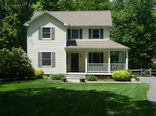 74 Goodell St, Belchertown, MA 01007