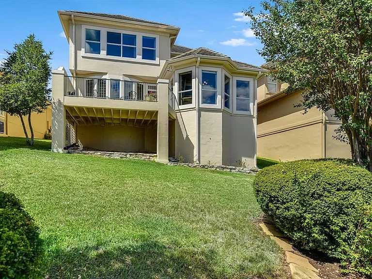 4545 Golf Vista Dr — Photo 20