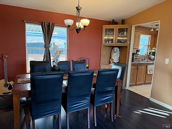 4th image of 77 Soria Court
