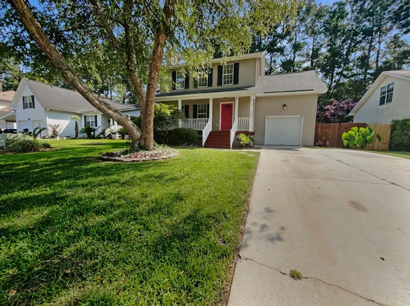 120 Apache Dr, Summerville, SC 29483