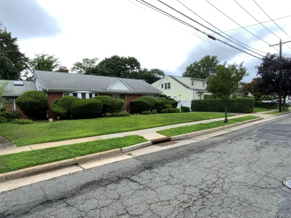 155 Fairview Blvd, Hempstead, NY 11550
