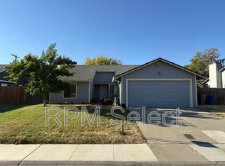 6630 Manassero Way, Sacramento, CA 95820