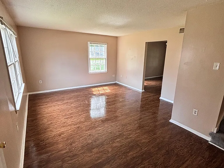 6526 White Horse Rd #5A — Photo 5