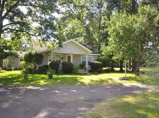 350 Old McNeil Rd, Magnolia, AR 71753