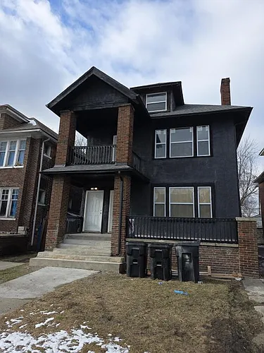 1686 Hazelwood St Photo 1