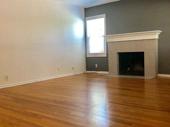 5th image of 521 Messina Dr #A