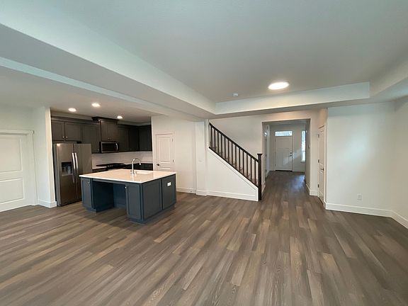 3rd image of 9015 NE 111th Way