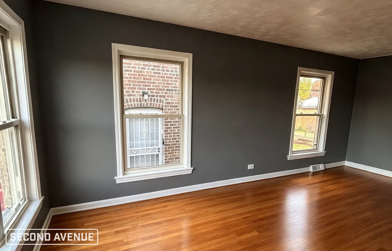 4 bed, 2.0 bath, 1459 sqft, $2,575 — Photo 2