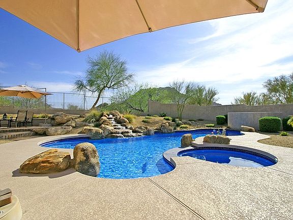 3rd image of 11511 E Cavedale Dr