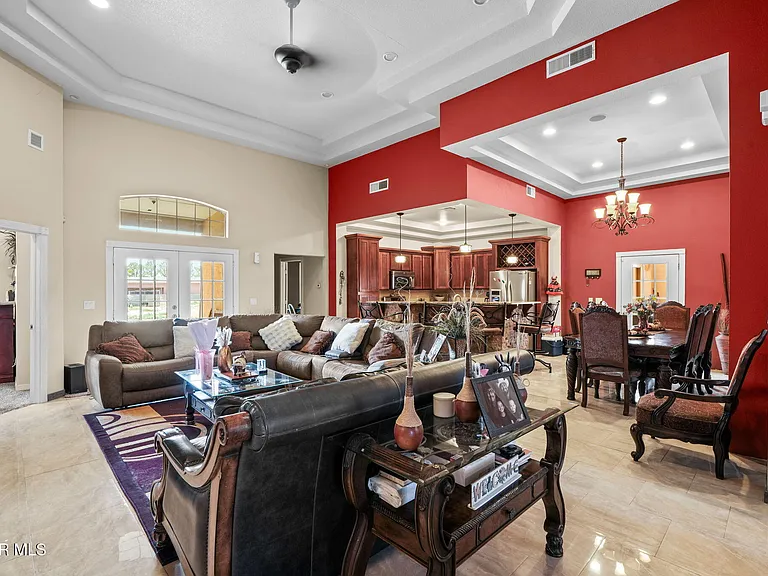 248 S Moon Rd — Photo 15